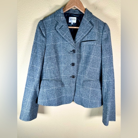 Giorgio Armani Women's Collezioni Checkered Plaid Gray Blazer - Picture 4 of 10